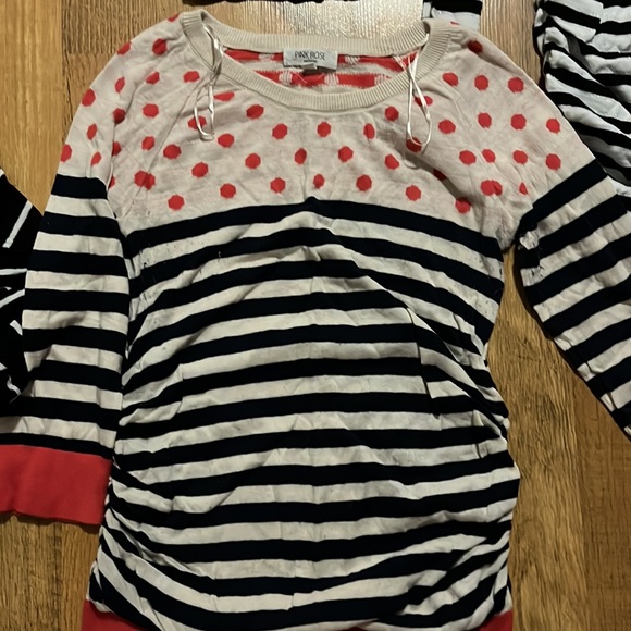 Bundle of Maternity sweaters - Picture 5 of 6